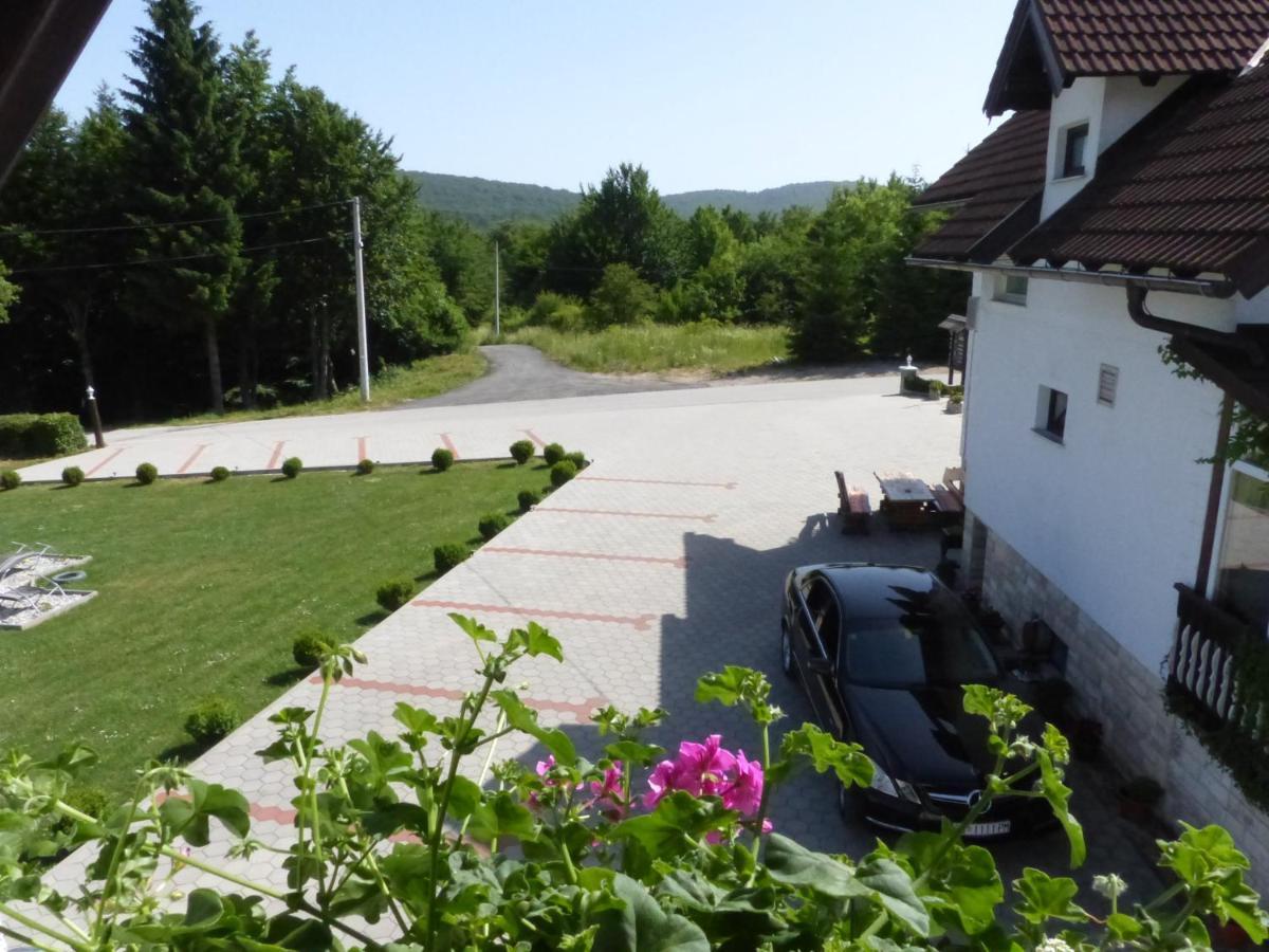 House Pox Hotel Plitvička Jezera Eksteriør billede