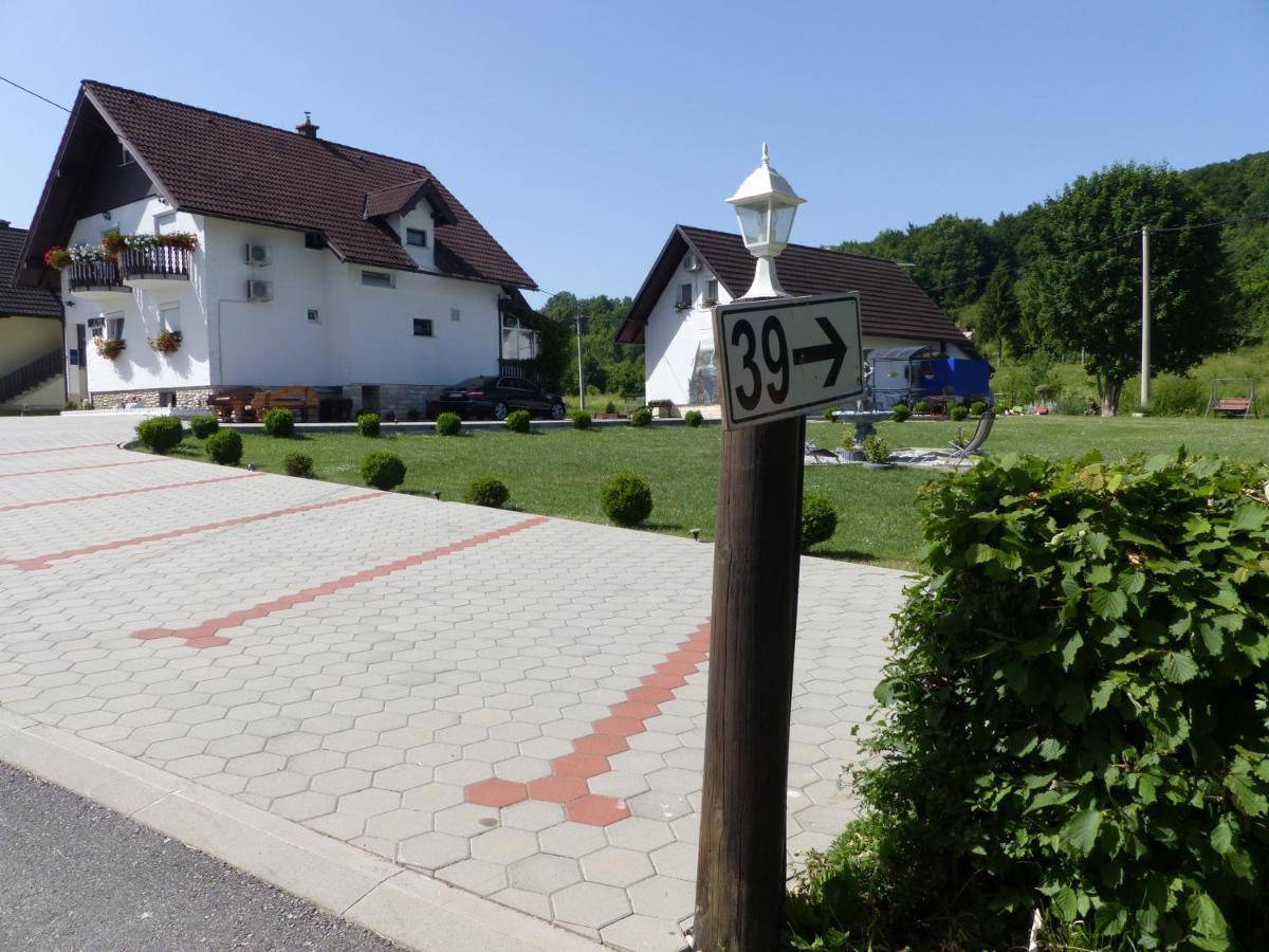 House Pox Hotel Plitvička Jezera Eksteriør billede